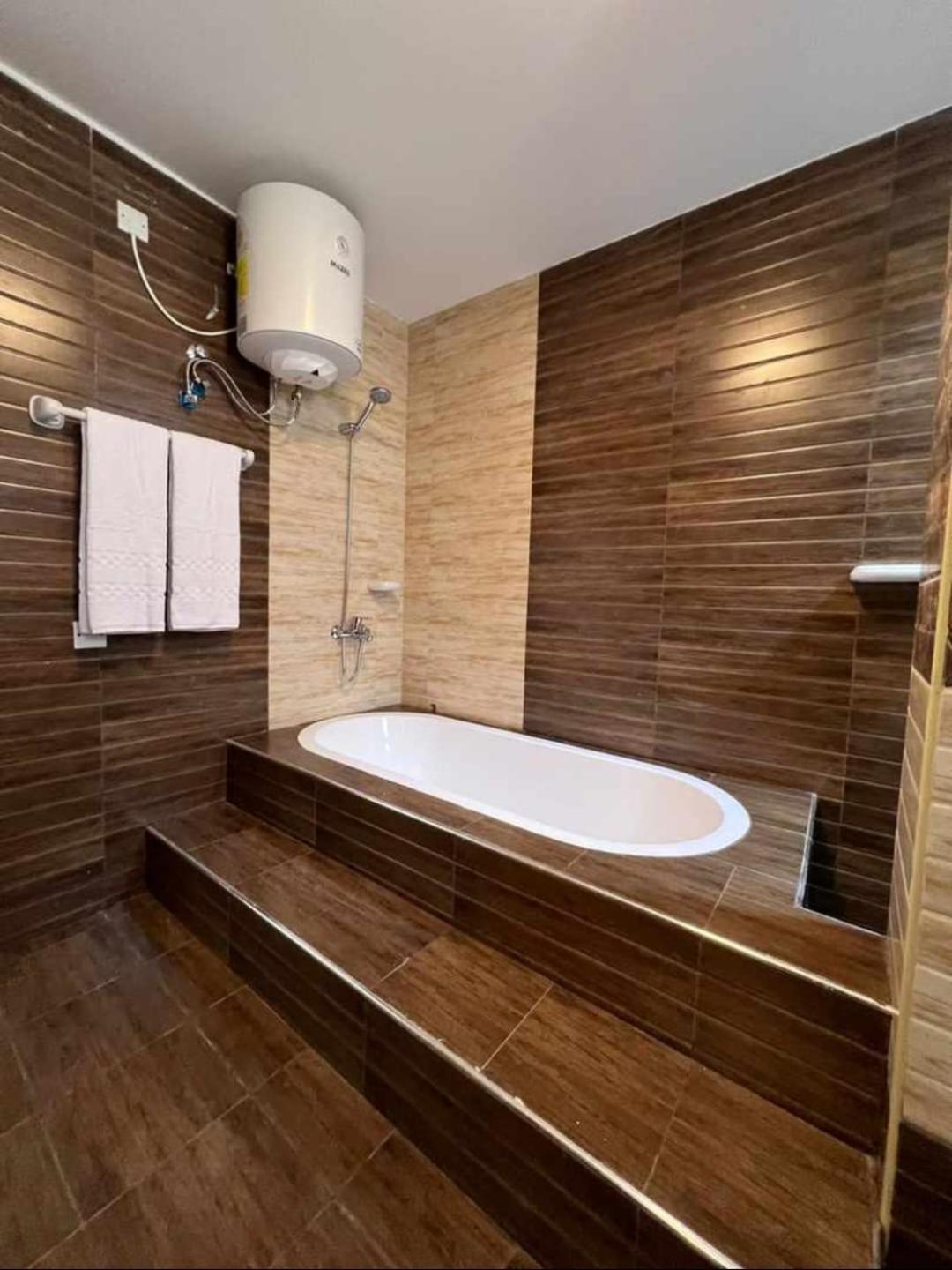 Grand Orchid Hotel Apartment Дукм Екстериор снимка